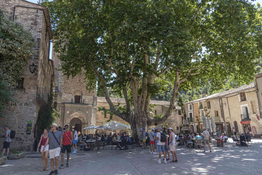 Francia - Saint-Guilhem-le-Désert 025.jpg